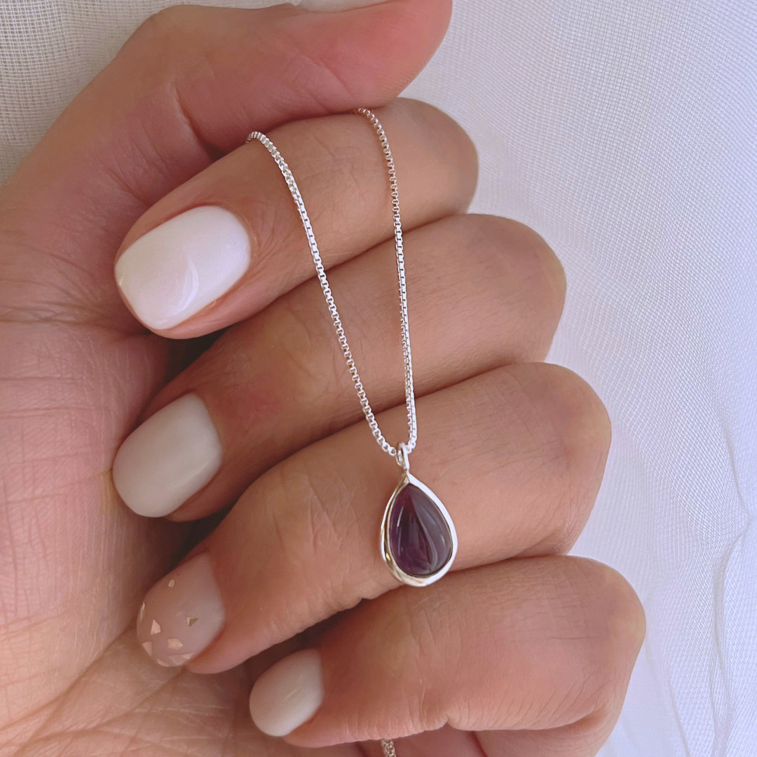 COLLAR GOTA PIEDRA AMATISTA