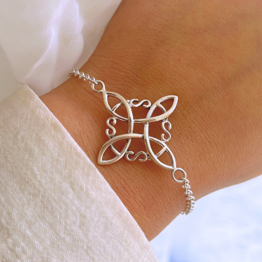 PULSERA NUDO DE BRUJA