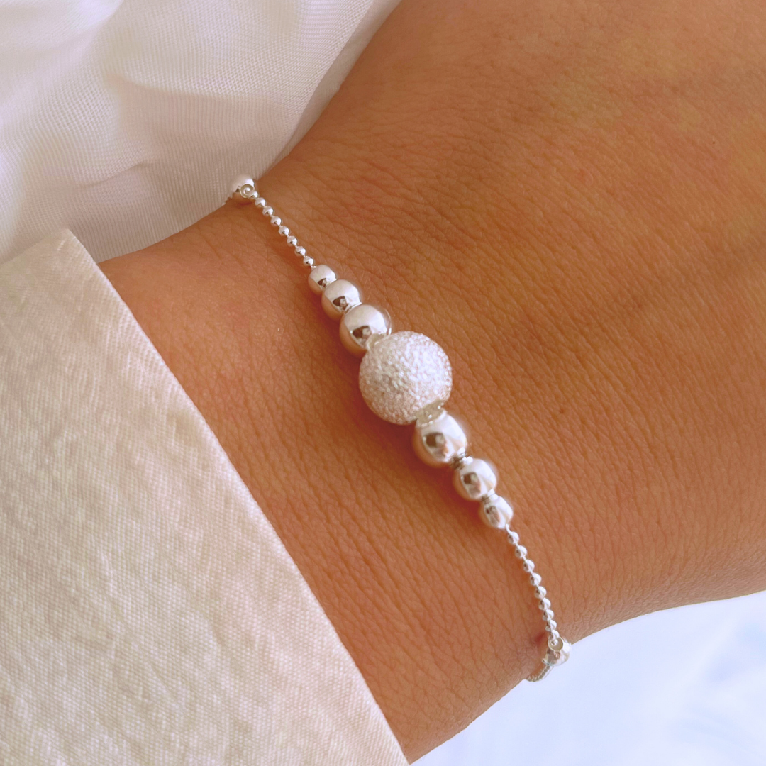 PULSERA ESFERAS LISAS Y SATINADAS