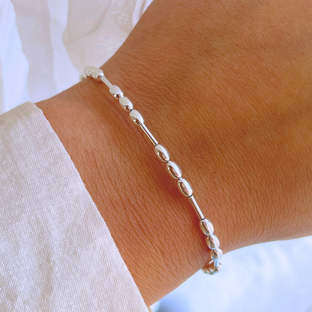 PULSERAS MOSTACILLAS Y PALITOS