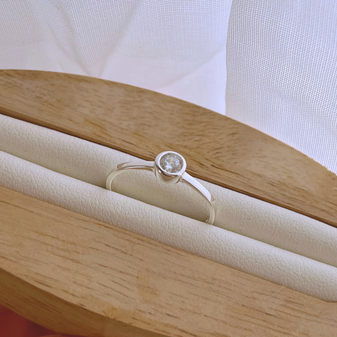 ANILLO CIRCÓN SOLITARIO
