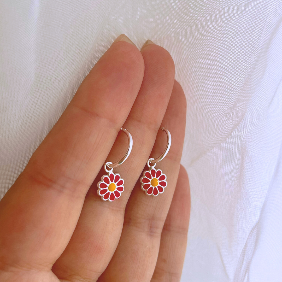 ARGOLLAS FLOR ESMALTADA ROJA