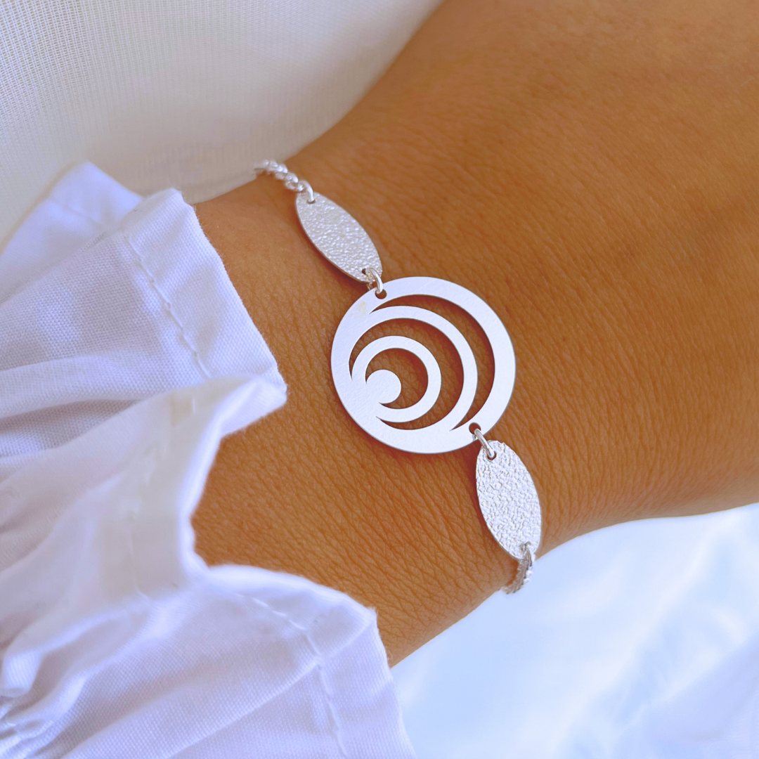 PULSERA SATINADA CÍRCULOS Y ÓVALOS