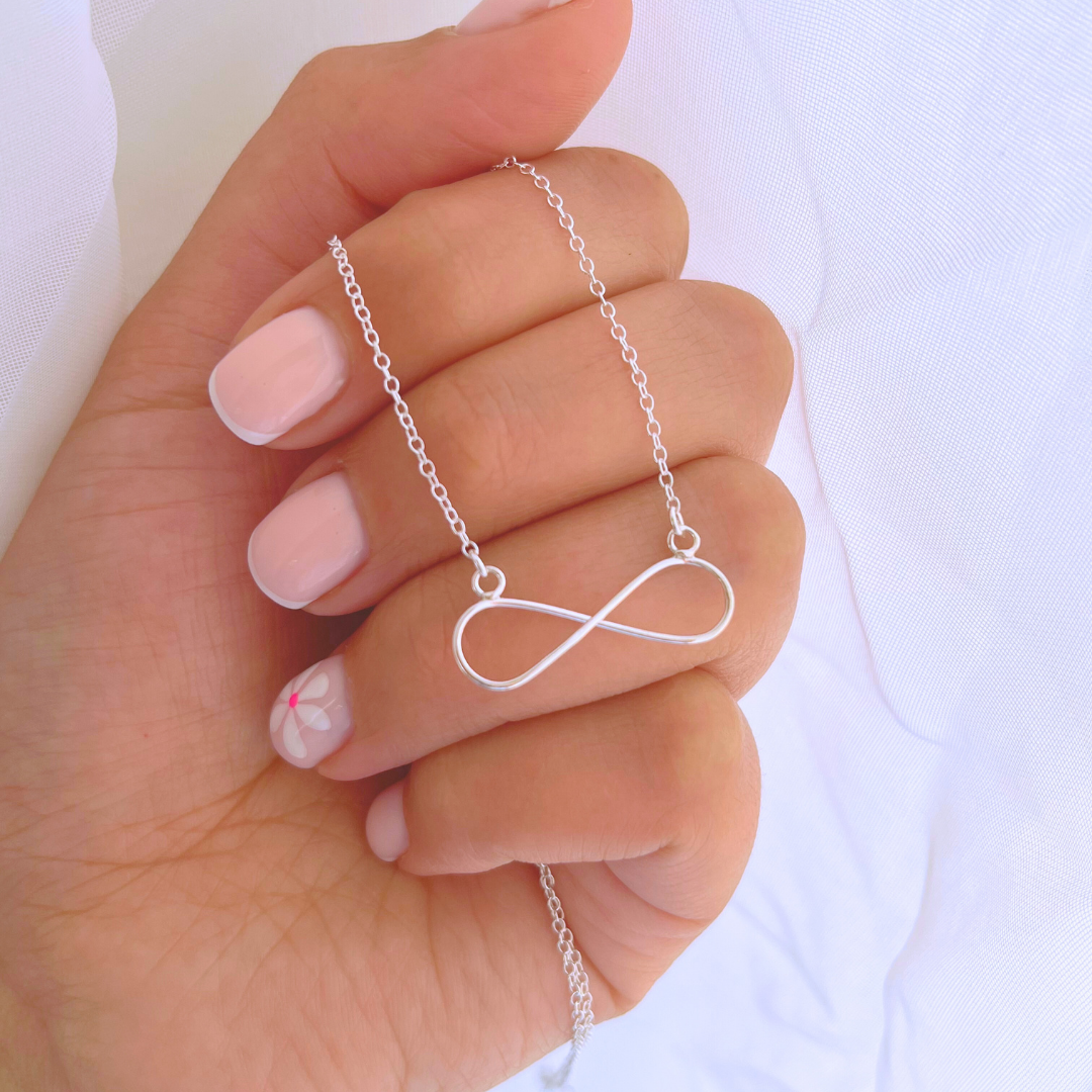 COLLAR INFINITO