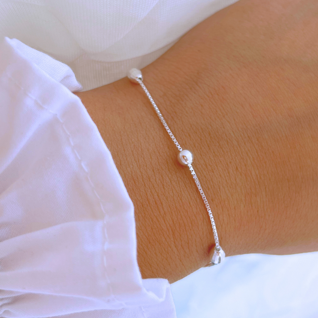 PULSERA ESFERAS Y ÓVALOS