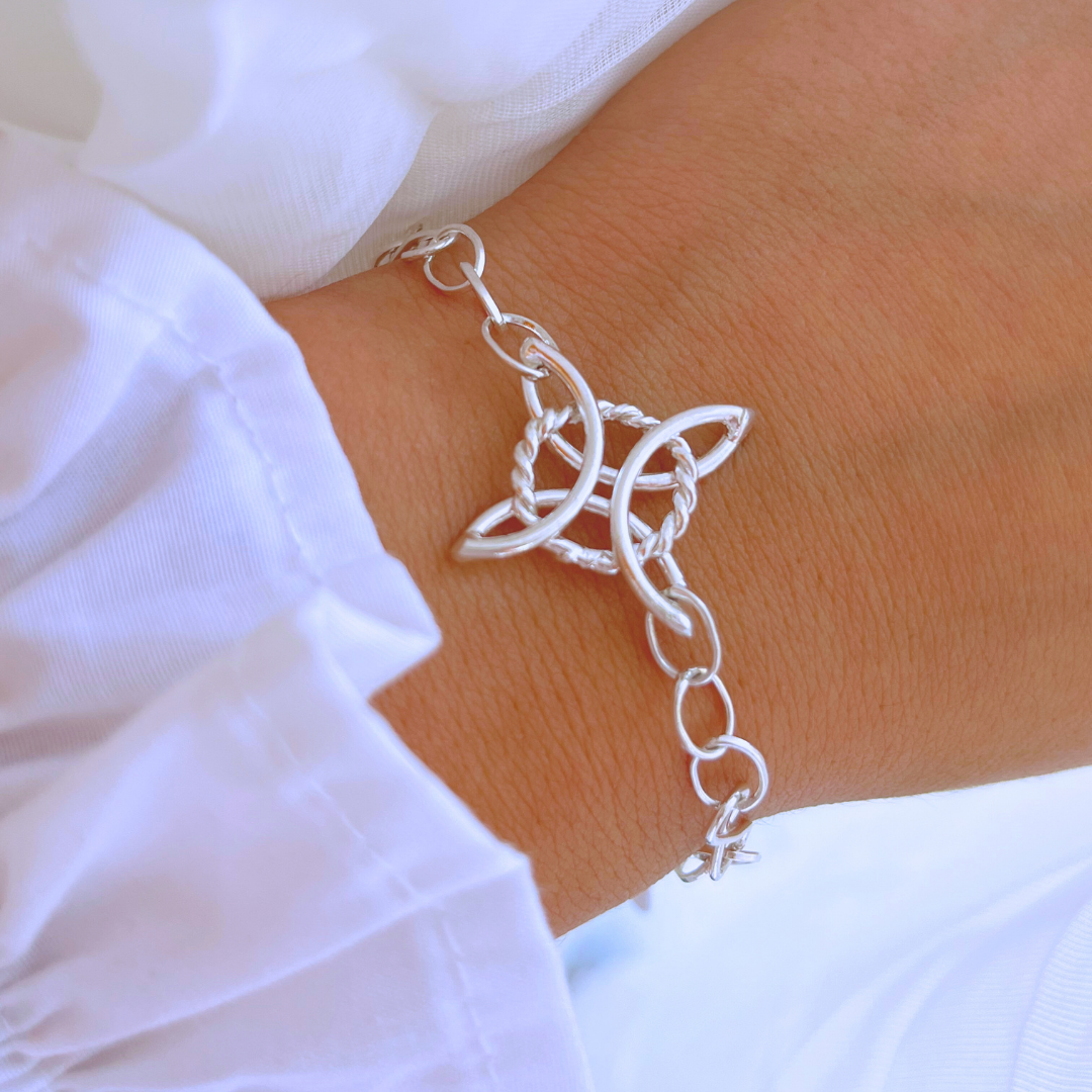 PULSERA NUDO DE BRUJA