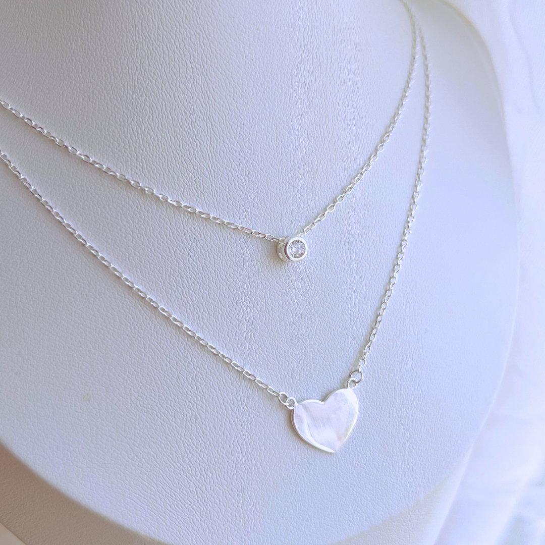 COLLAR DOBLE PUNTO DE LUZ Y CORAZÓN