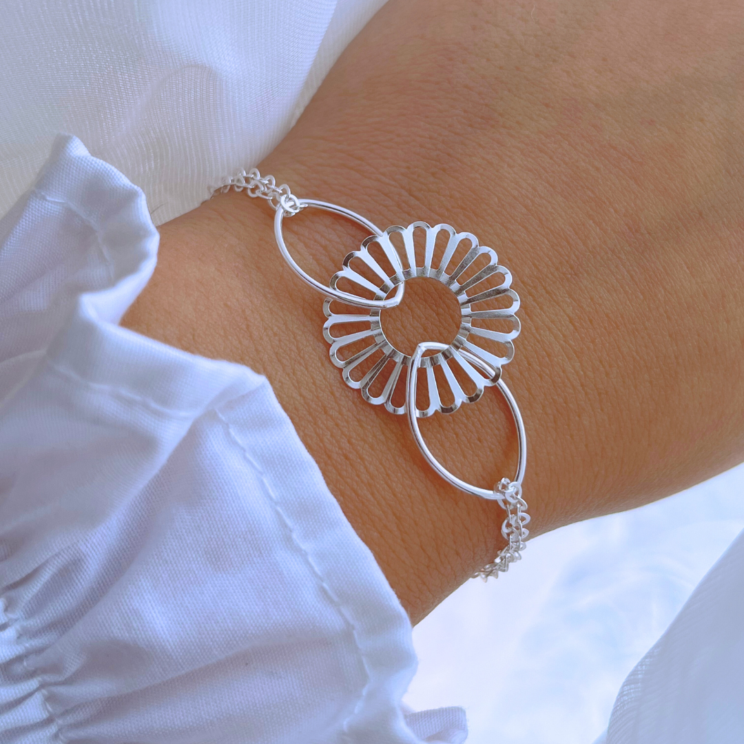 PULSERA DOBLE CADENA Y FLORE