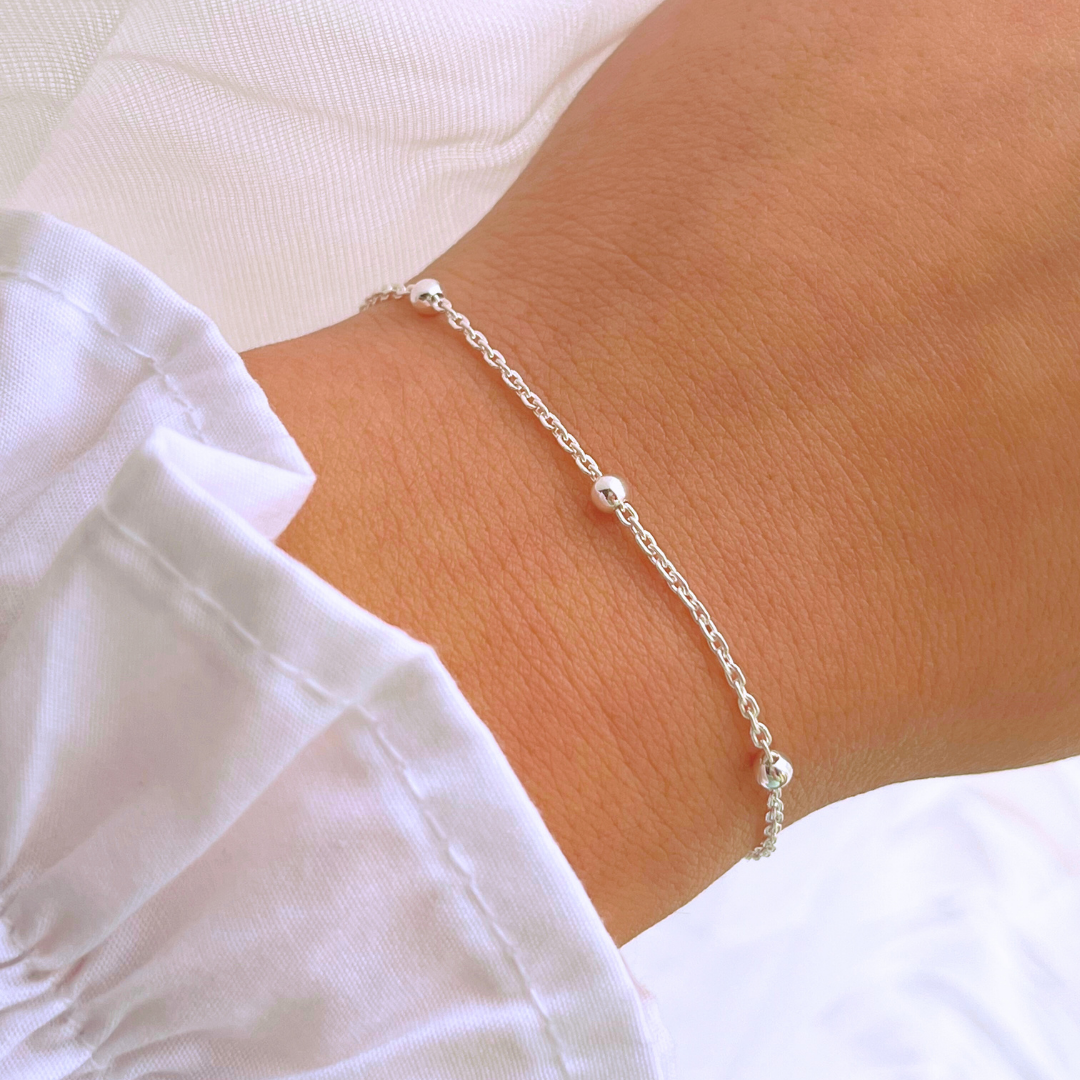 PULSERA TRADICIONAL CON ESFERAS