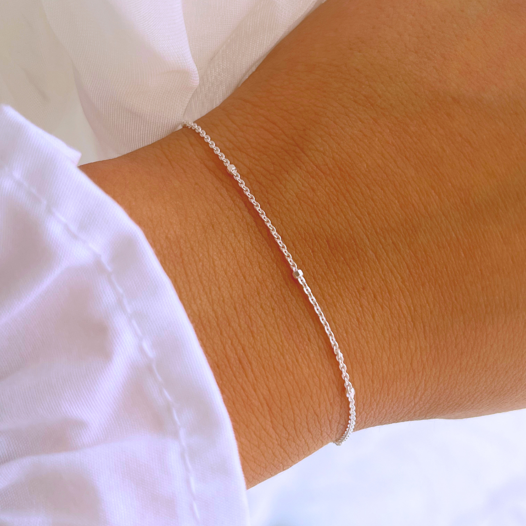 PULSERA TRADICIONAL Y HEXÁGONOS