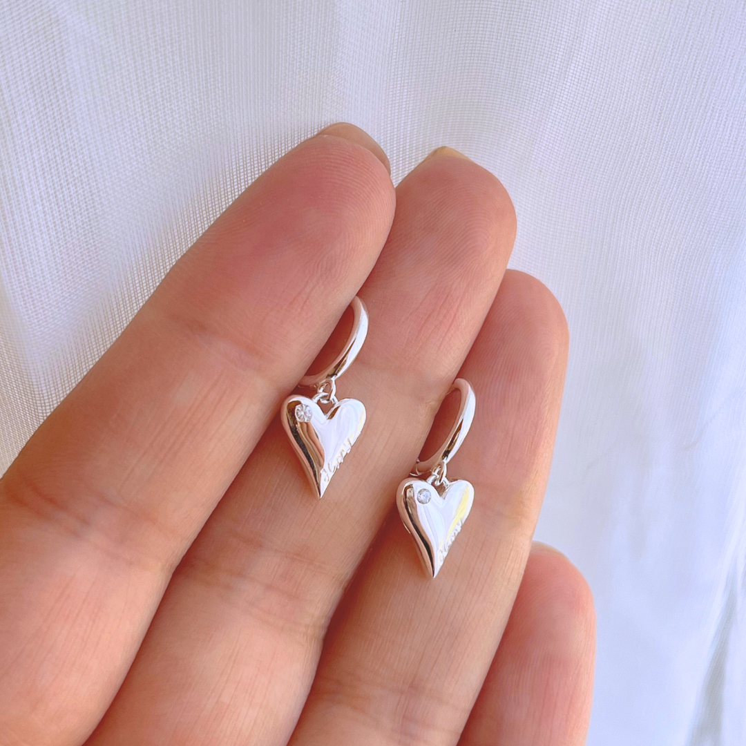 ARGOLLAS HUGGUIE CORAZÓN