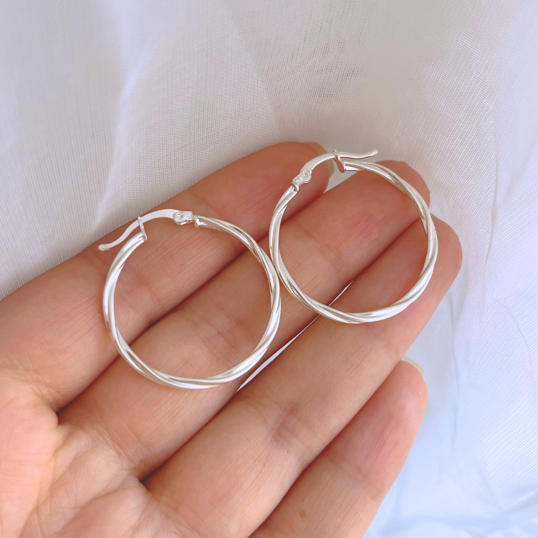 ARGOLLAS TRENZADAS CIERRE CRIOLLO 30 MM