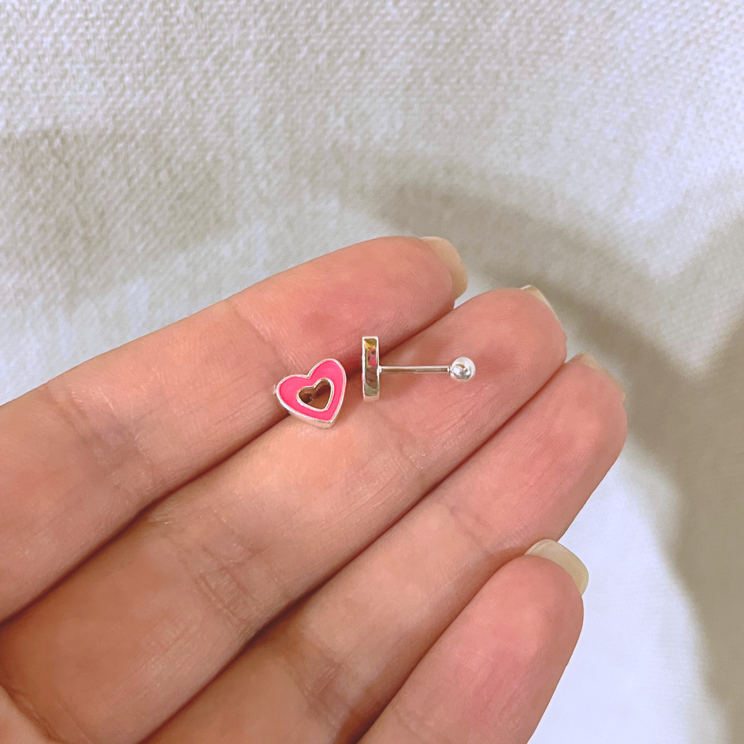 AROS CON TOPE CORAZÓN ESMALTADO